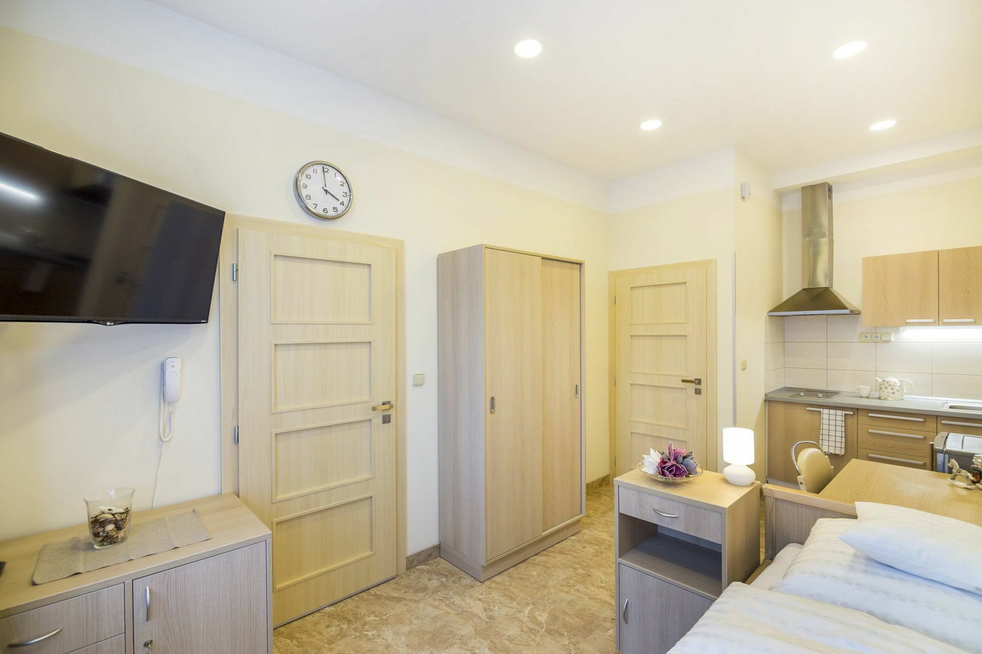 Magnolia Apartments With Wellness Praga Exterior foto
